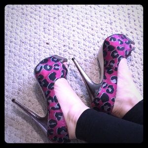 Aldo purple Leopard Pumps